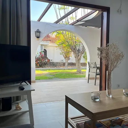 Calm & Gardens In Parque Golf, Maspalomas * San Bartolomé